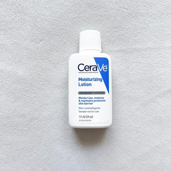 CeraVe Moisturizing Lotion - Picture 1 of 2